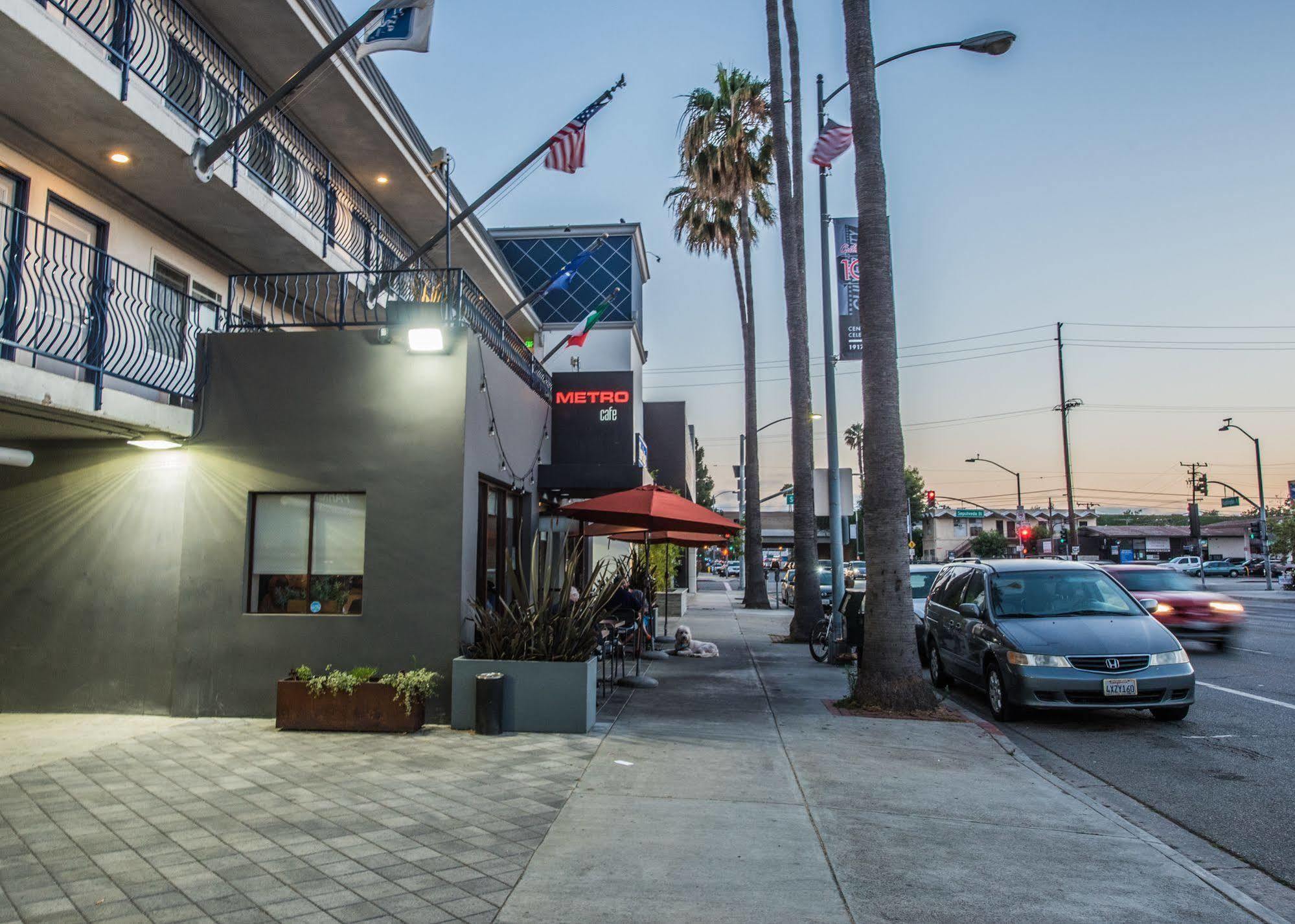 Travelodge By Wyndham Culver City Los Angeles Exterior photo